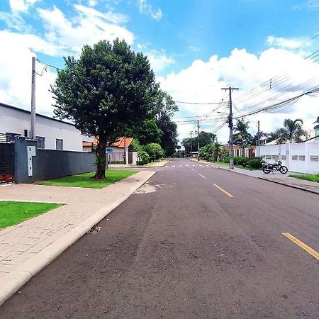 Linda Casa Bairro Tranquilo Prox Cataratas Foz do Iguaçu Exterior foto