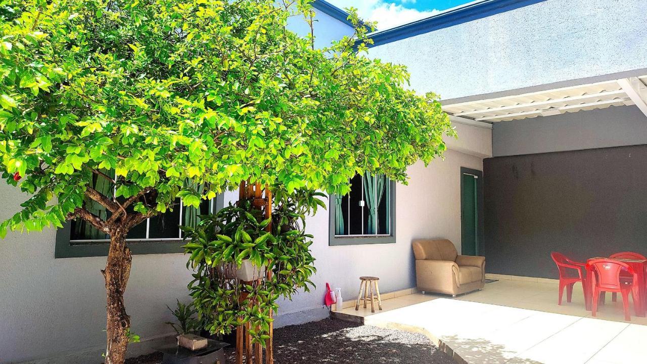 Linda Casa Bairro Tranquilo Prox Cataratas Foz do Iguaçu Exterior foto